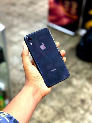 Apple iPhone XR 64 GB