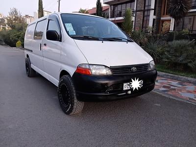 Toyota Hiace 2002 Manual