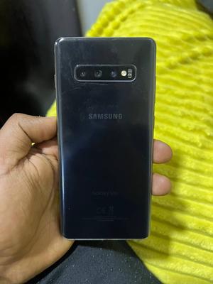 Samsung Galaxy S10