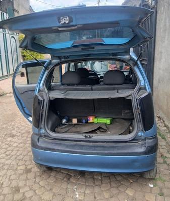 Kia 2002