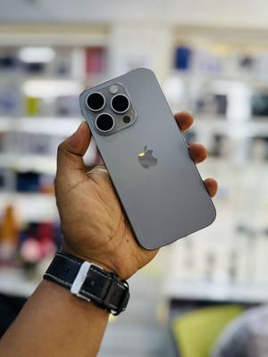 Apple iPhone 15 Pro 256 GB
