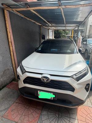 Toyota RAV4 2024 Automatic