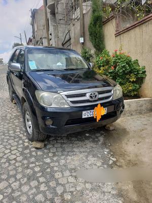 Toyota Fortuner 2005 Automatic