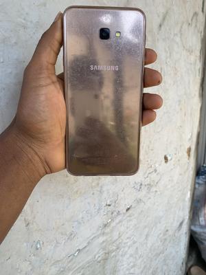 Samsung j4 plus
