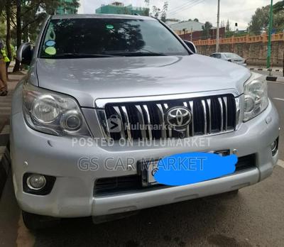 Toyota Land Cruiser 2012 Automatic