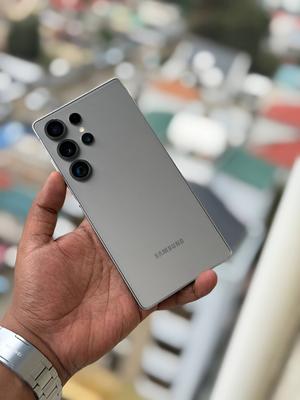 Samsung Galaxy S25 Ultra