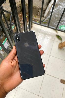 Apple iPhone X 64 GB
