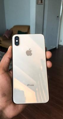 Apple iPhone X 64 GB