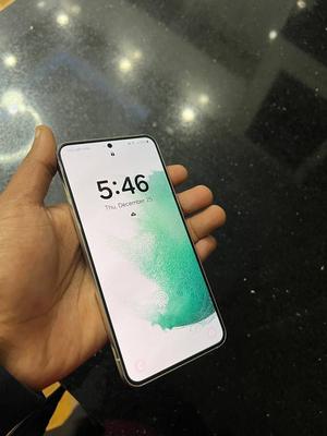 Samsung Galaxy S22 128 GB