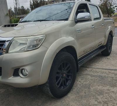 Toyota Hilux 2015 Automatic