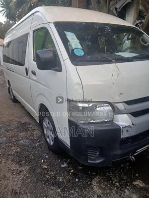 Toyota Hiace 2020