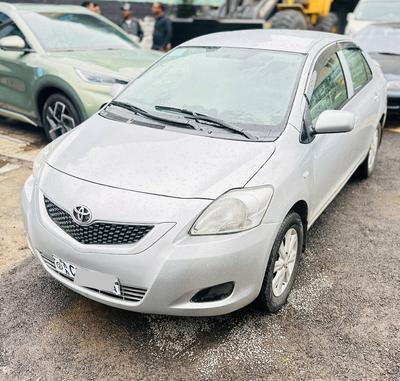 Toyota Yaris 2011 Manual