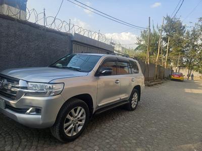 Toyota Land Cruiser 2011 Automatic