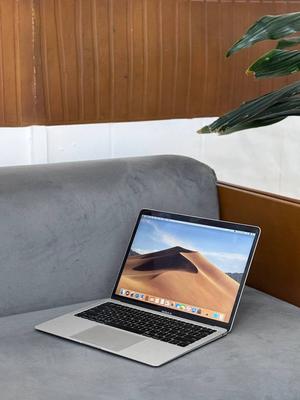 **__💼MacBook Air