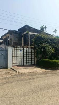 4-bedroom House for sale in Yeka