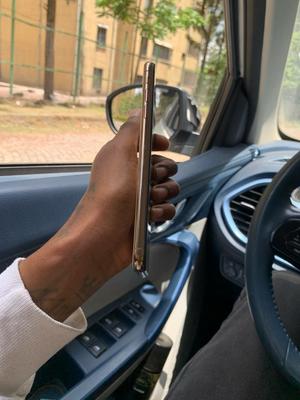 Apple iPhone X