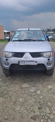 Mitsubishi L200 2007 Manual