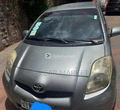 Toyota Yaris 2010 Automatic