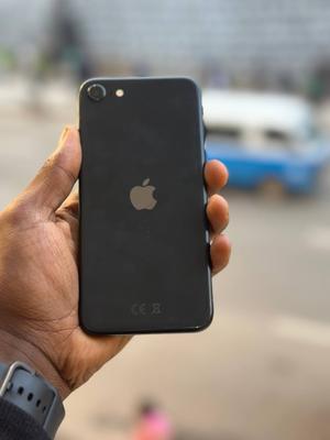Apple iPhone SE 64 GB