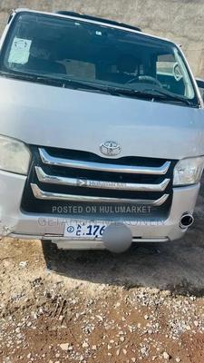 Toyota Hiace 2007 Automatic
