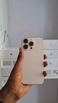Apple iPhone 16 Pro