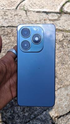 Tecno Spark 20 128 GB