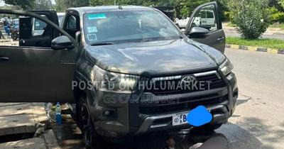 Toyota Hilux 2021 Automatic