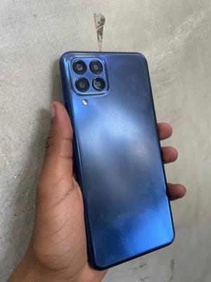 Samsung Galaxy M33 128 GB