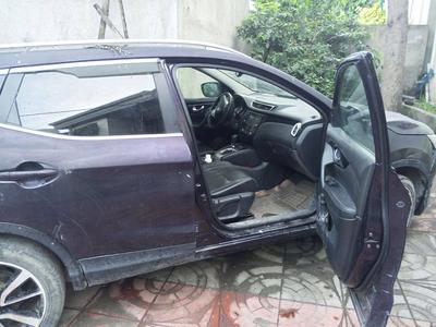 Nissan 2016 Automatic