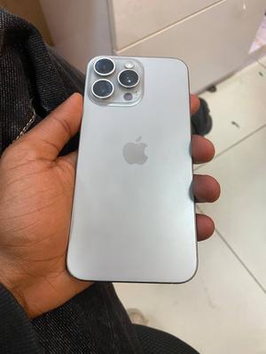 Apple iPhone 15 Pro Max 256 GB