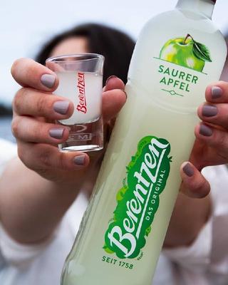 🇩🇪 Berentzen Saurer Apfel (700 mL)