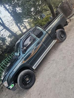 Toyota Hilux 2000 Manual
