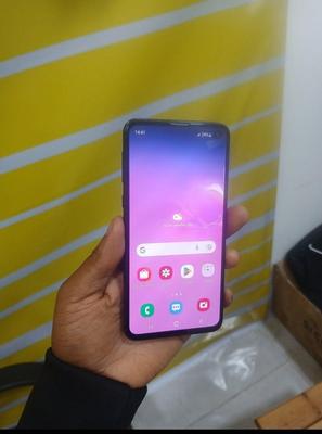 Samsung s10e💥