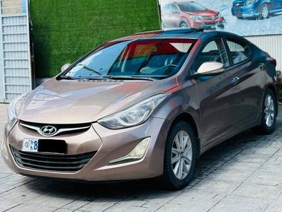 Hyundai Elantra 2015