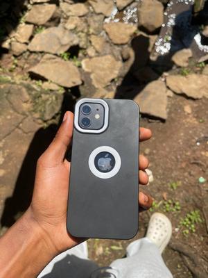 Apple iPhone 12 64 GB
