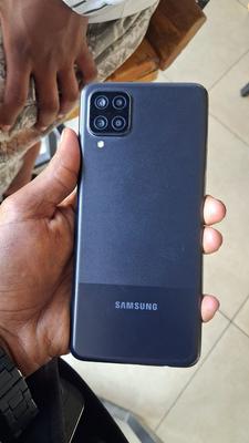Samsung Galaxy A12 64 GB