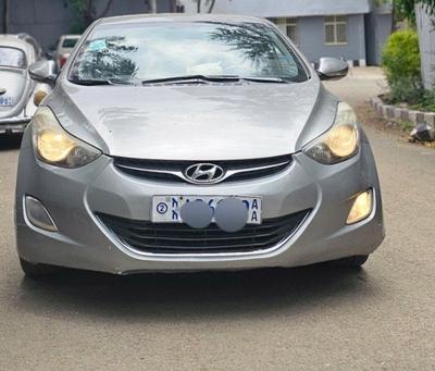 Hyundai Elantra 2012 Automatic