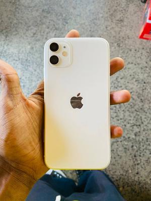 Apple iPhone 11 64 GB