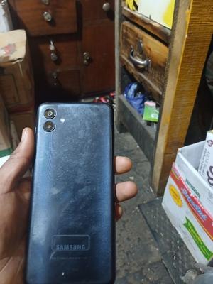 Samsung Galaxy A04 64 GB