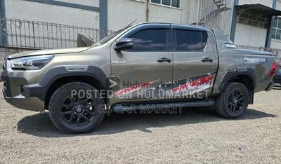 Toyota Hilux 2022 Automatic