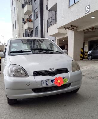 Toyota Vitz 2000 Automatic