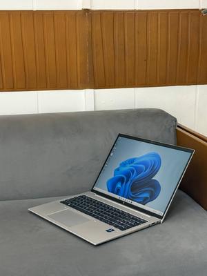 💼Hp EliteBook 860 G9