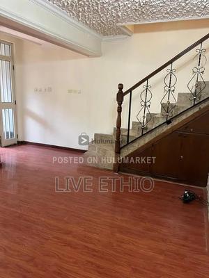 5-bedroom House for rent in Bole