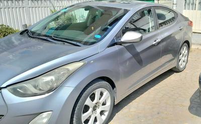 Hyundai Elantra 2012 Automatic