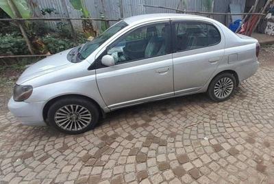 Toyota Platz 2001 Automatic