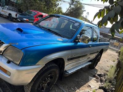 Mitsubishi L200 2001 Manual