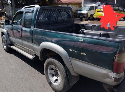Toyota Hilux 2005 Manual
