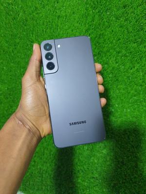 Samsung Galaxy S22+ 128 GB