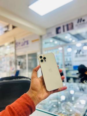 iPhone 12 Pro📱