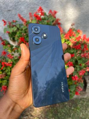 Infinix Hot 30 128 GB